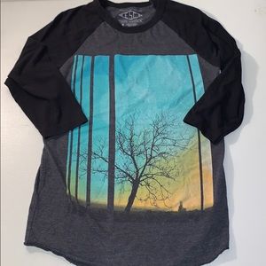 ‼️ESC sunset tee size small 3/$20